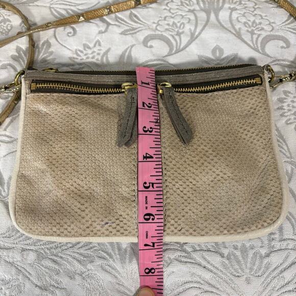 VTG FOSSIL Women’s Leather Crossbody Bag Purse Small Normcore Capsule Wardrobe - Picture 9 of 11